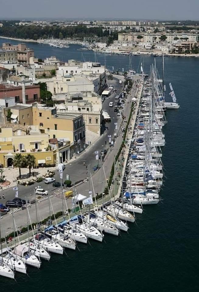 Вілла Centro Storico Mare Fuori Бриндізі Екстер'єр фото
